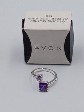 Vintage 90's AVON Silvertone Amethyst Gemstone Rhinestone Ring Size 10